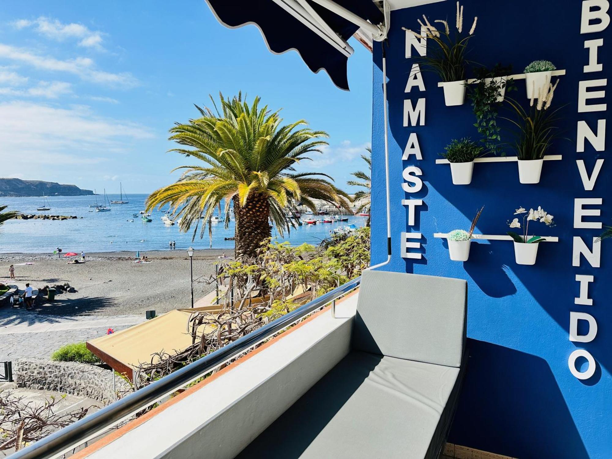 Pambnb - Chic Beachside Apartment Playa San Juan Екстериор снимка